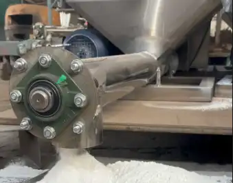 How Does Calcium Carbonate Powder Improve Plastic Processing Efficiency?