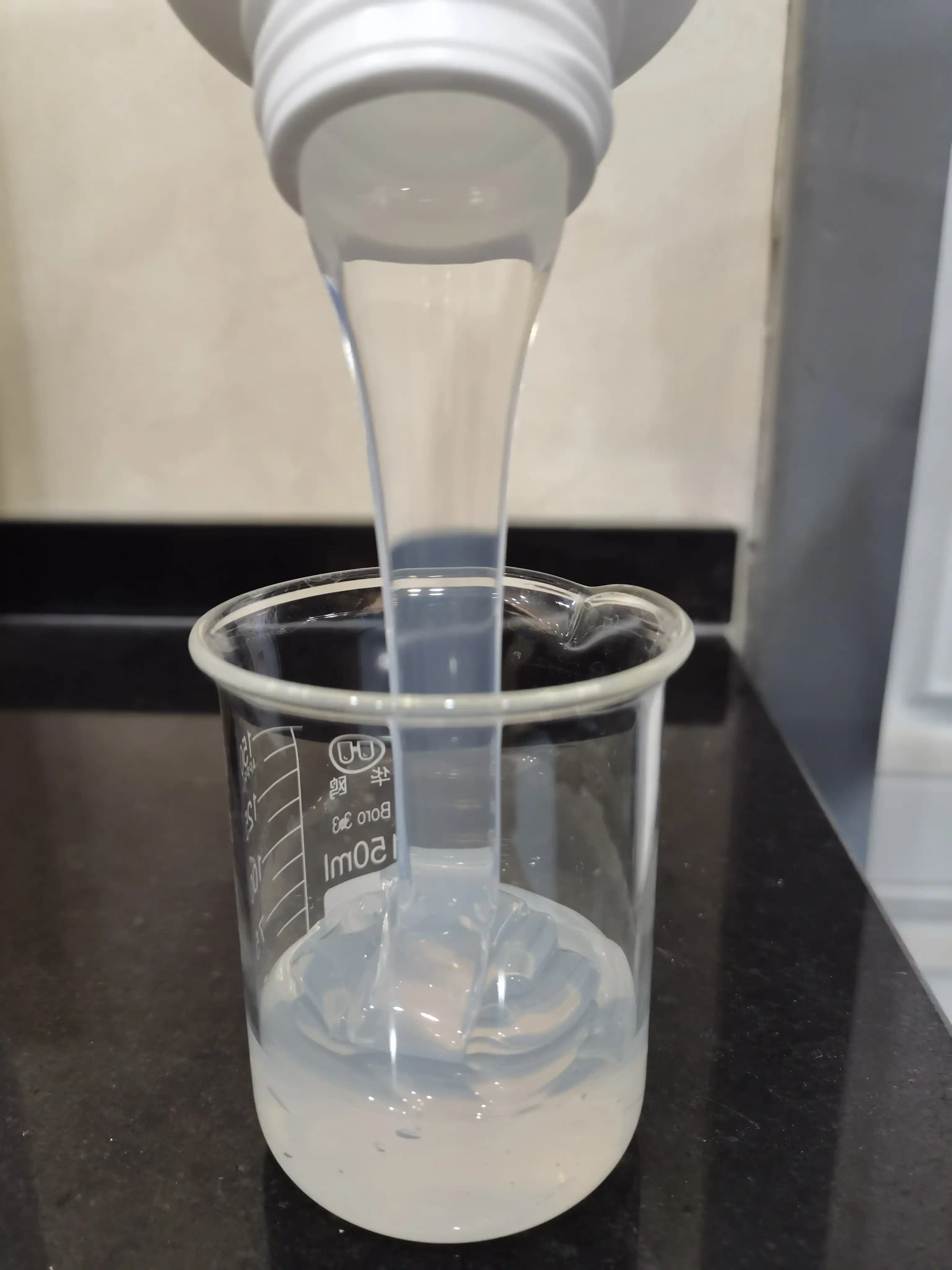 Antifoam AF621L: Petrol Sahalarında Sondaj Sıvısı Verimliliğinin Artırılması